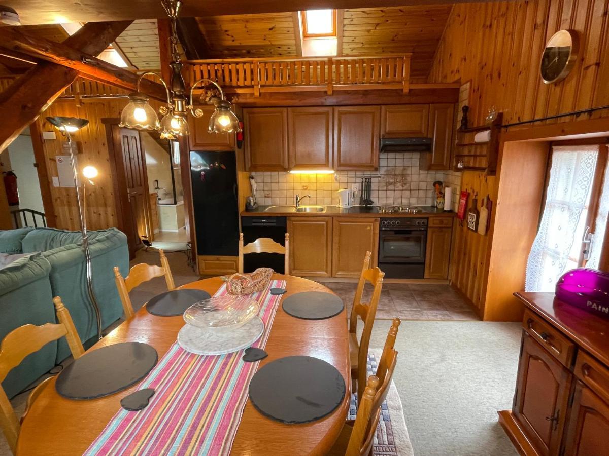 Harmony House Apartman Salvan Kültér fotó