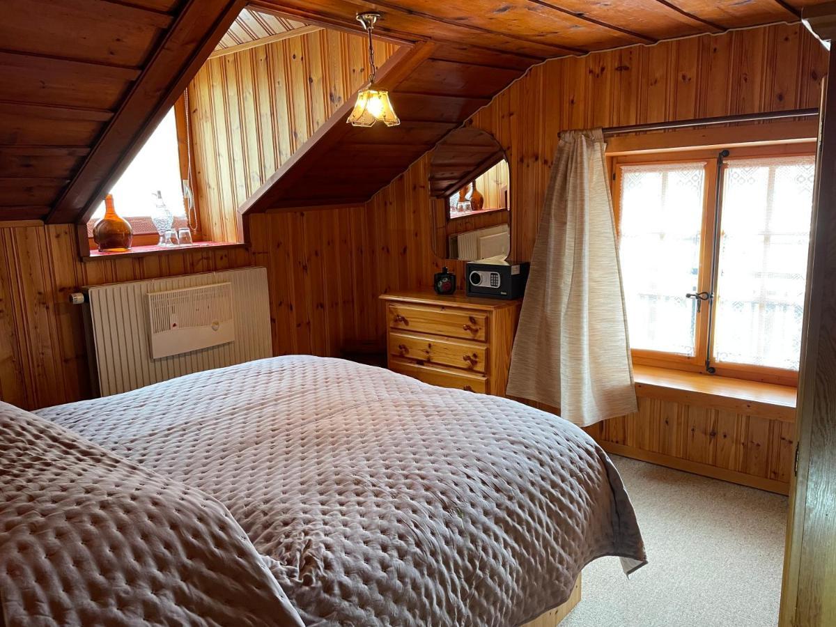 Harmony House Apartman Salvan Kültér fotó